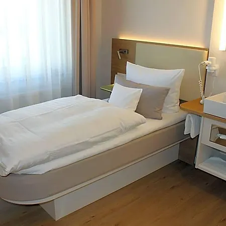 Stuettgens فندق 3*