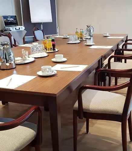 酒店 Stuettgens 3*